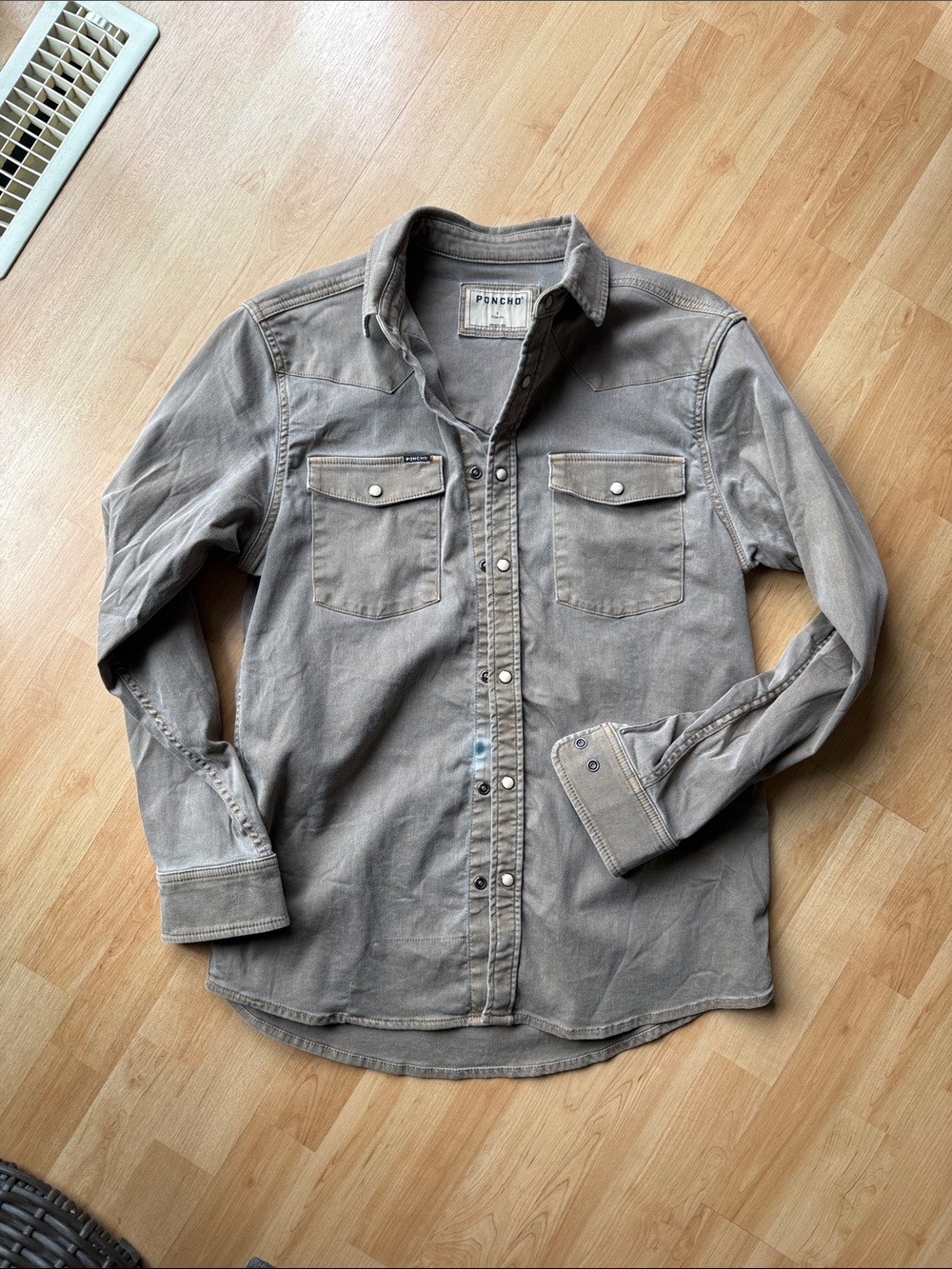 PONCHO Men's Casual Button-Down Shirt in Washed Taupe